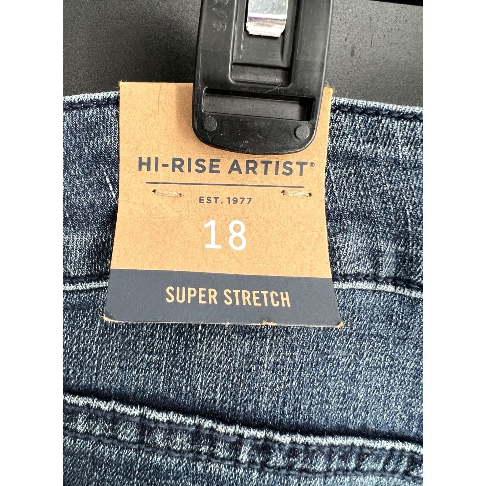 American Eagle Outfitters VINTAGE? No — American Eagle Hi-Rise Boho Artist Flare Jeans Blue 18 Regular Womens Jeans 5-Pocket Retro 70s Boho Stretch Indigo Bright Indigo Size 40" / US 18 - 3 Thumbnail