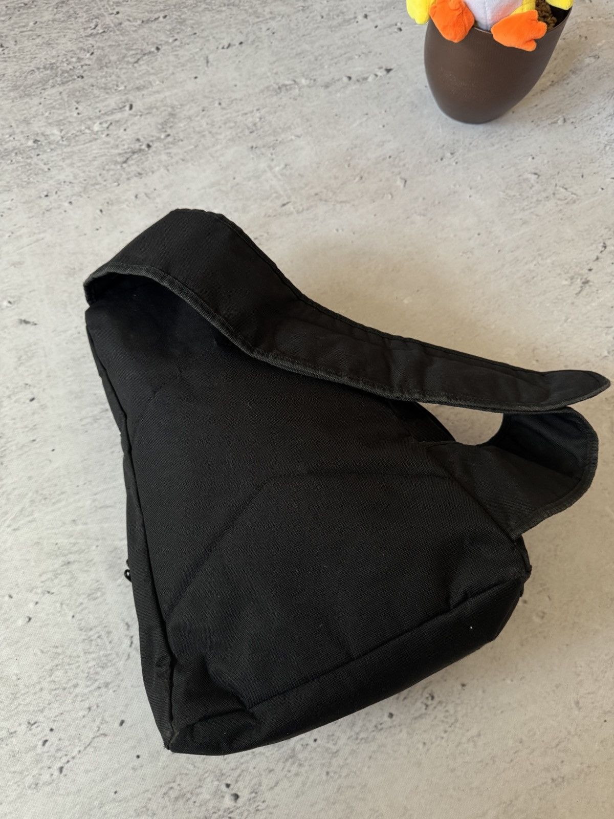 Nike × Vintage NIKE VINTAGE BASIC LOGO 00s 90s PINTEREST STYLE SLING BAG Size ONE SIZE - 5 Thumbnail