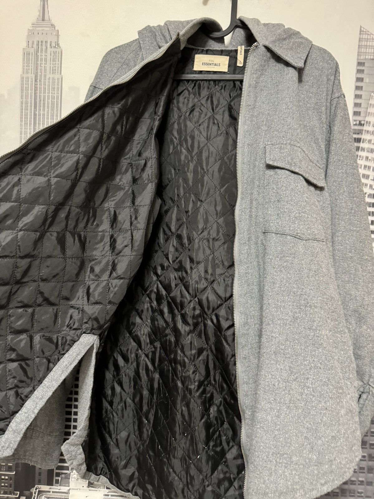Essentials × FOG × Fear of God Fear of God Essentials OG Quilted Jacket Gray SZ Medium 💥 Size US M / EU 48-50 / 2 - 7 Thumbnail