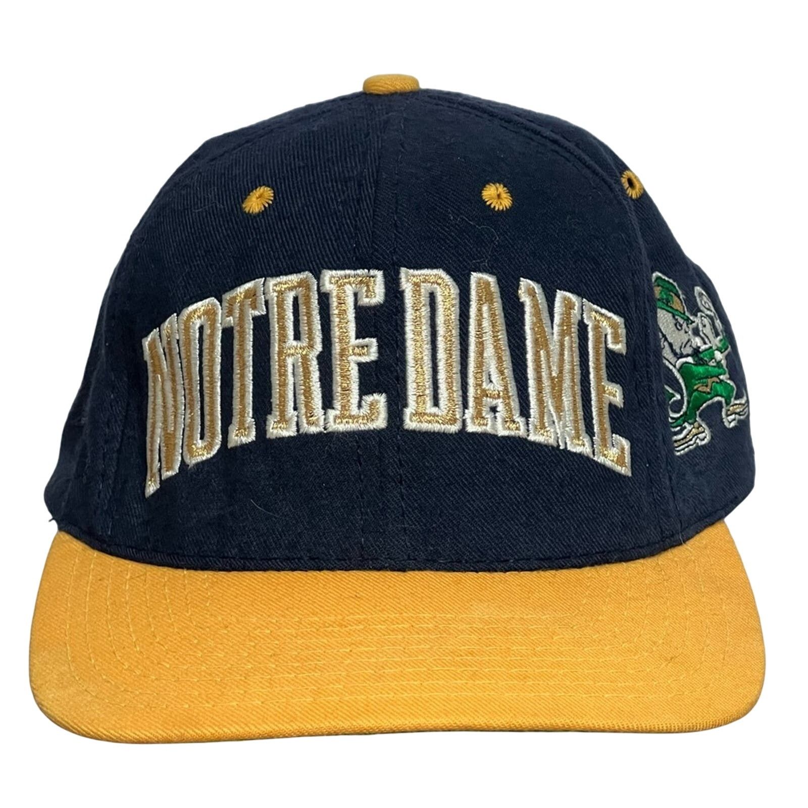 Starter Vintage 90s Starter Notre Dame Fighting Irish Wool 7.5 Hat Size ONE SIZE - 1 Thumbnail
