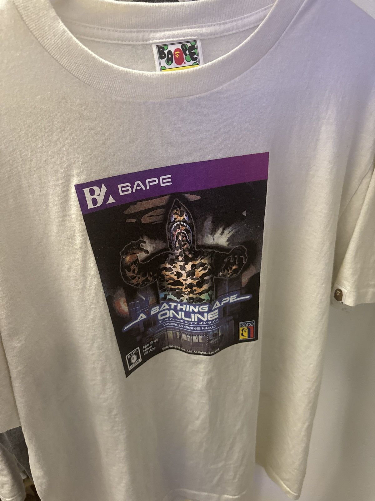Bape Bape World Gone Mad Tee Size US XL / EU 56 / 4 - 1 Thumbnail