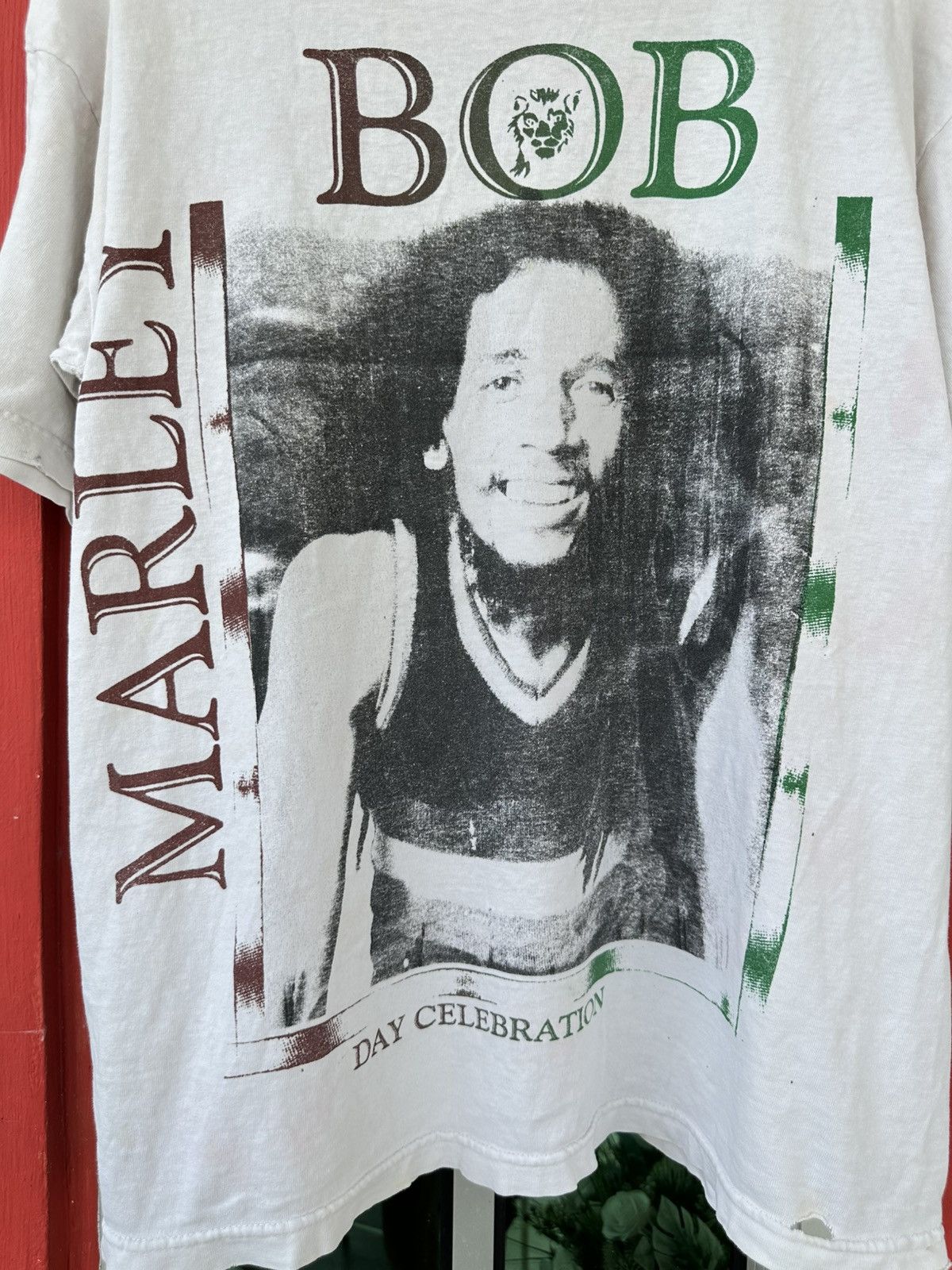 Bob Marley Distressed Vtg 90s Bob Marley “Day Celebration” Reggae Tee Size US L / EU 52-54 / 3 - 3 Thumbnail