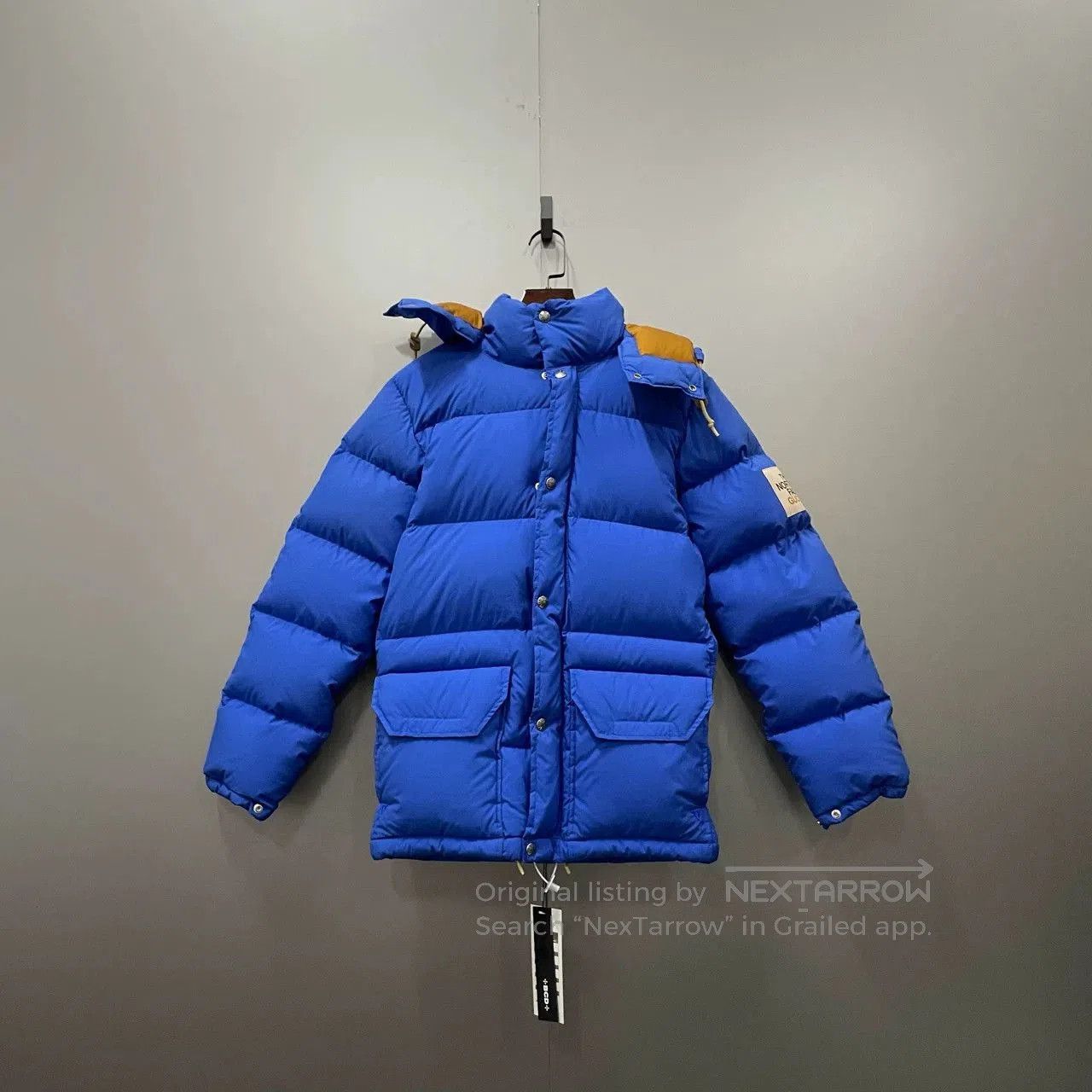 Gucci Gucci x The North Face Blue Down Jacket. Size XXS / US 00 / IT 34 - 1 Thumbnail