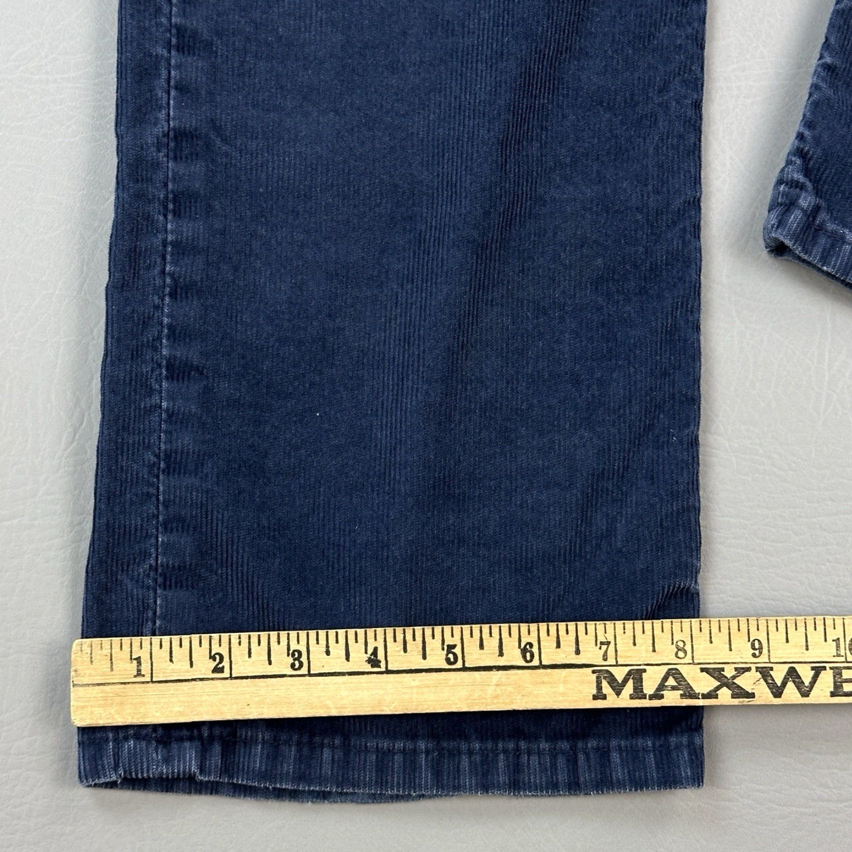 Levi's Levis 514 Pants Mens 34x32 Navy Corduroy Straight Fit Grunge Casual Vintage USA 90s Jeans Mens Regulation Regular Straight Pants Size US 34 / EU 50 - 5 Thumbnail