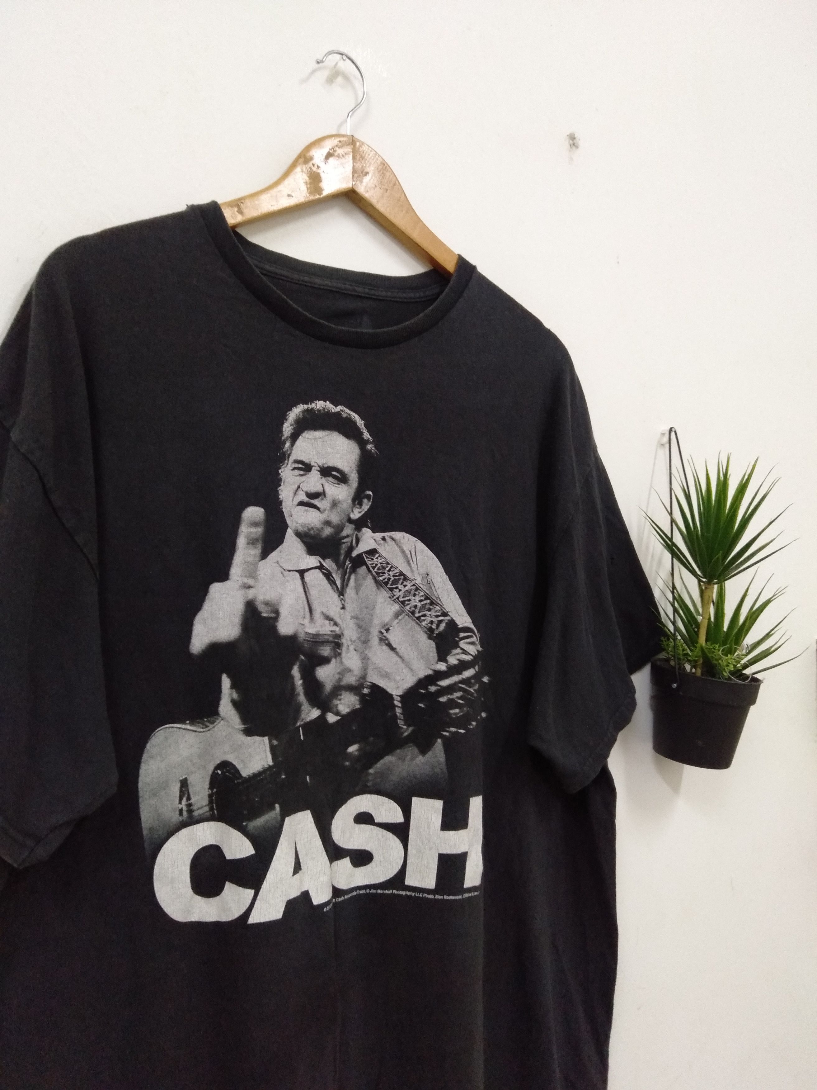 Band Tees Vintage Johny Cash Photo print Rock Band t shirt rare Size US XXL / EU 58 / 5 - 5 Thumbnail