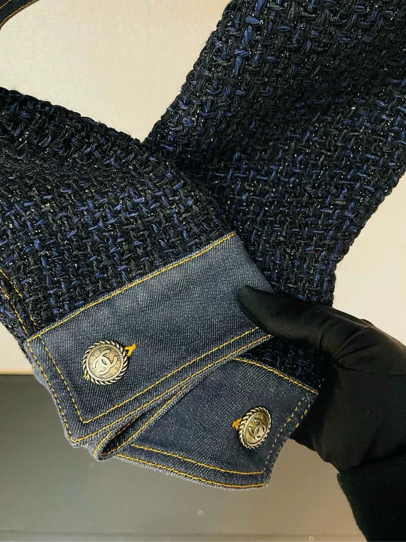 Chanel Chanel Dark blue tweed denim jacket 2504-Nextarrow Size M / US 6-8 / IT 42-44 - 6 Thumbnail