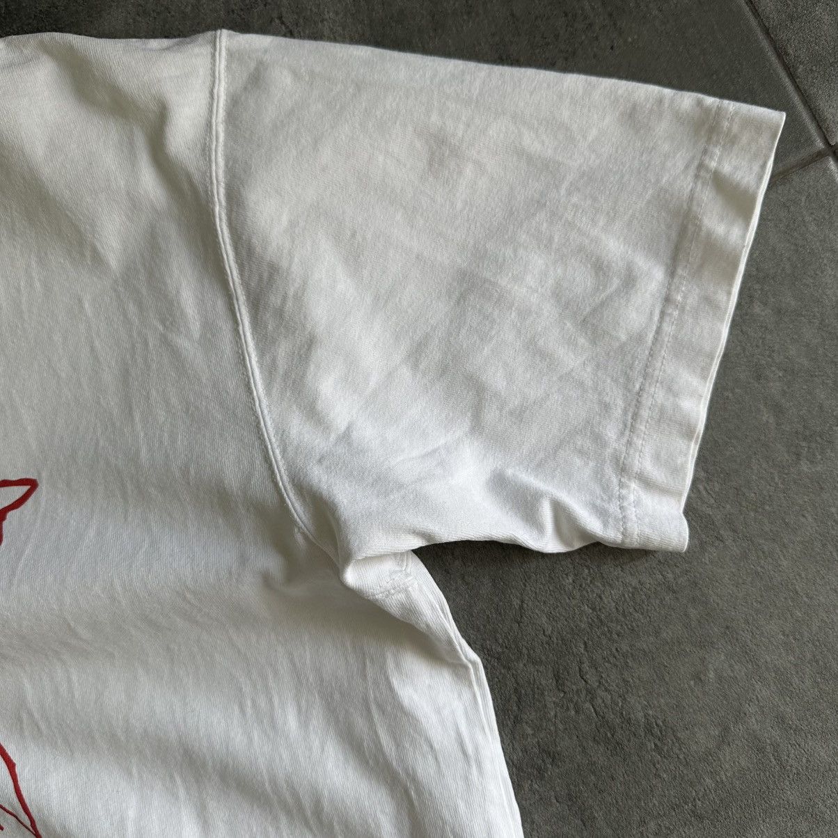 Uniqlo Vintage Future Laboratories & Uniqlo T-shirts Trashed Japan Size US M / EU 48-50 / 2 - 12 Thumbnail