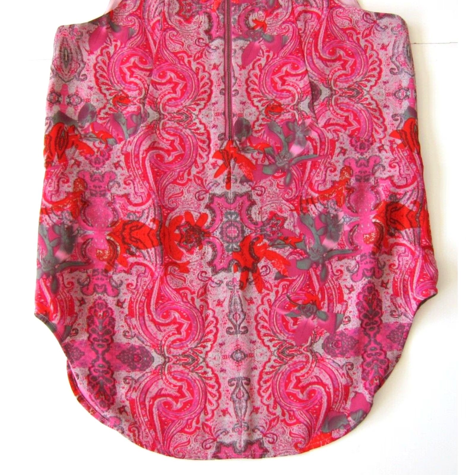 Vintage CAbi Neon Pink Orange Paisley Floral Sleeveless Tunic Tank Top Blouse Small Size S / US 4 / IT 40 - 6 Thumbnail
