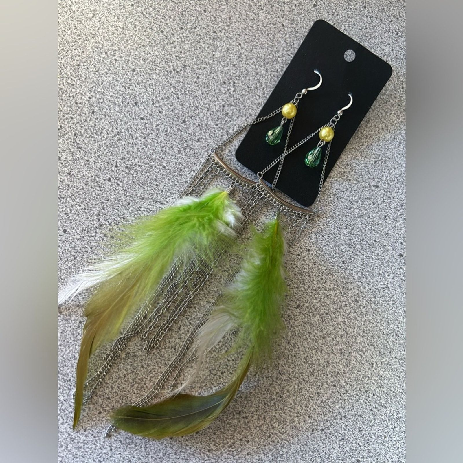Handmade Handcrafted long feather chain pierced earrings Size ONE SIZE - 3 Thumbnail