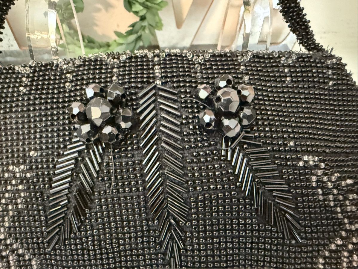 Vintage Vintage Beaded Mini Handbag Handmade Czechoslovakia Amazing Size ONE SIZE - 4 Thumbnail