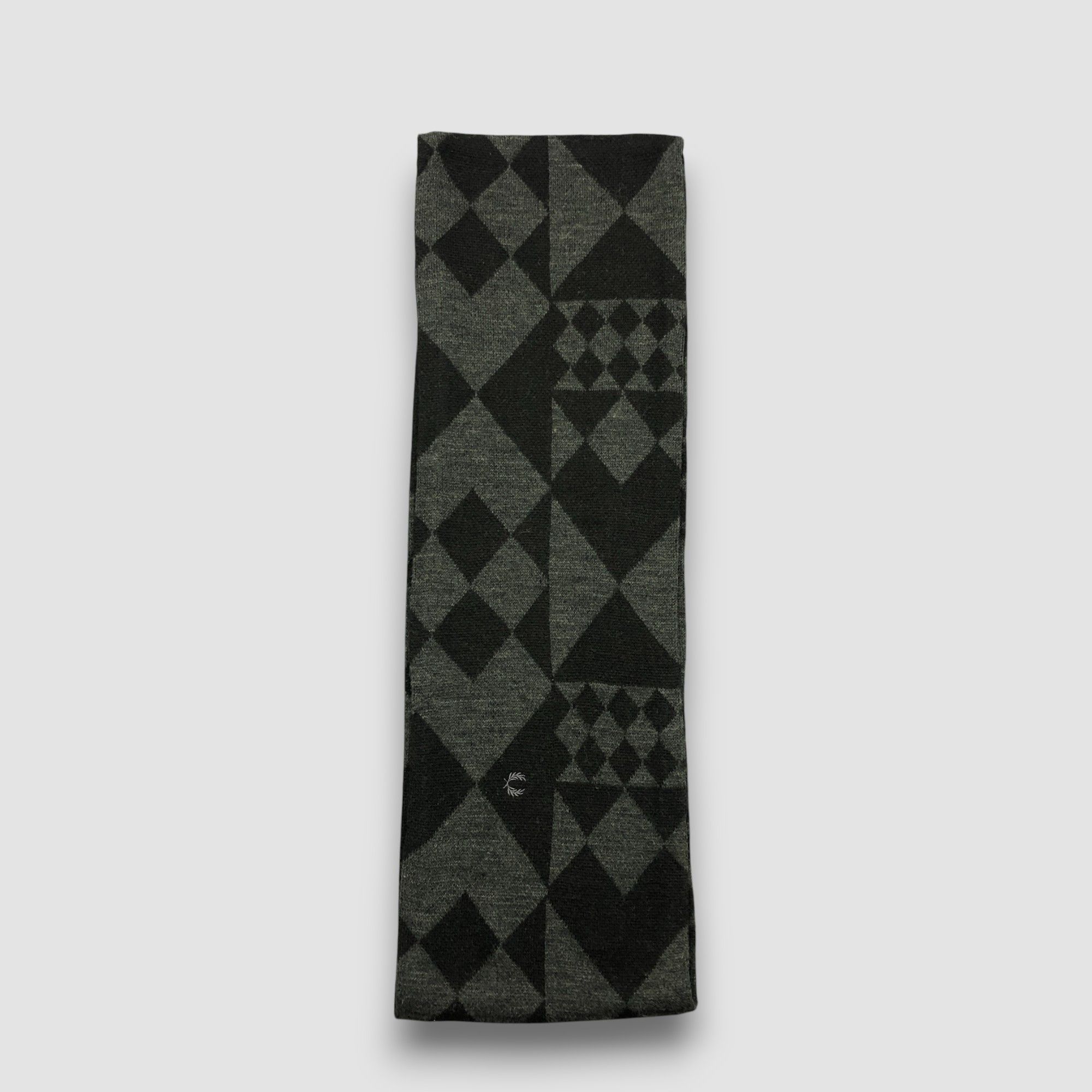 Fred Perry Vintage Fred Perry Infinity Scarf Muffler Wool Scarves. Size ONE SIZE - 3 Thumbnail