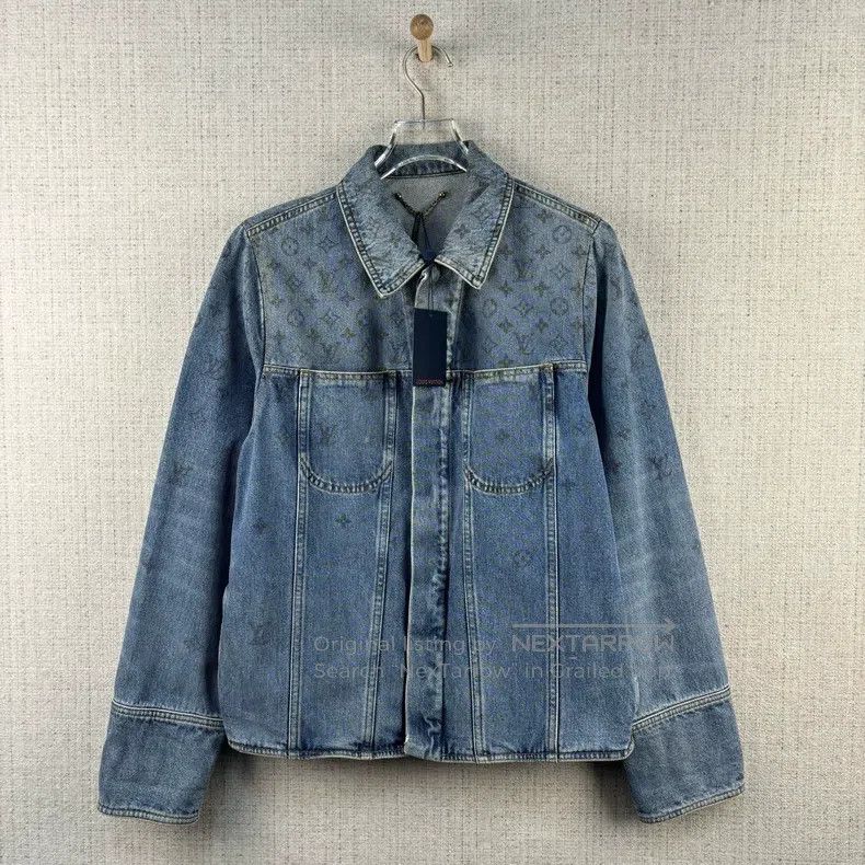 Louis Vuitton Louis Vuitton Full print gradient denim jacket Size US M / EU 48-50 / 2 - 1 Thumbnail
