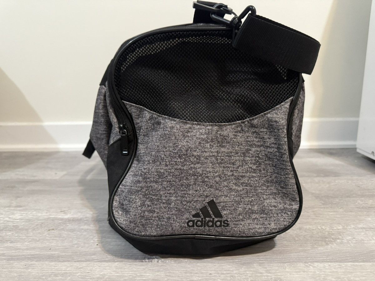 Adidas × Vintage Adidas big gym bang for fitness new one size good quality Size ONE SIZE - 4 Thumbnail