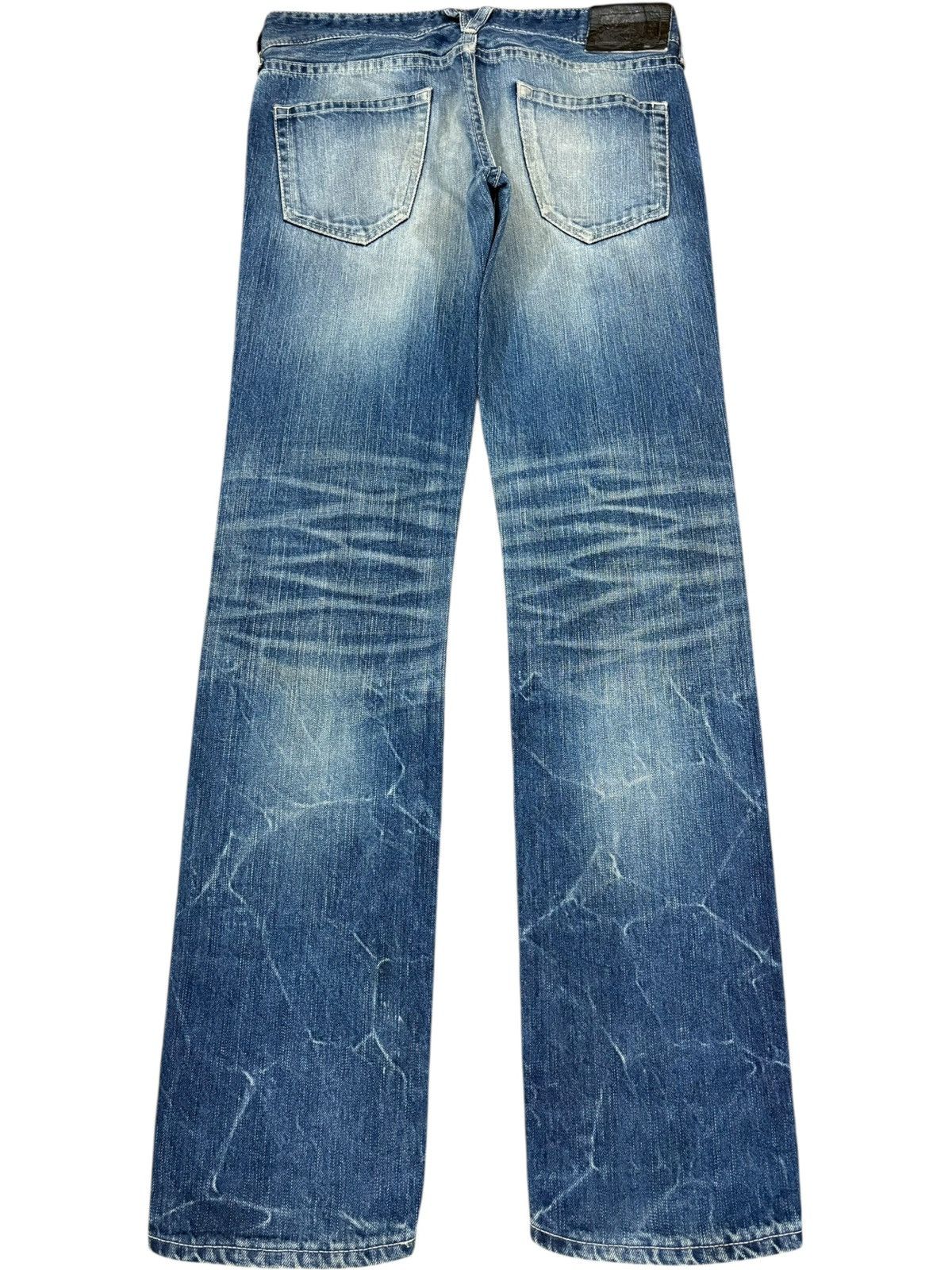 Japanese Brand Vintage Vanquish X Murder Licence Mud Faded Wash Jeans Size US 32 / EU 48 - 2 Thumbnail