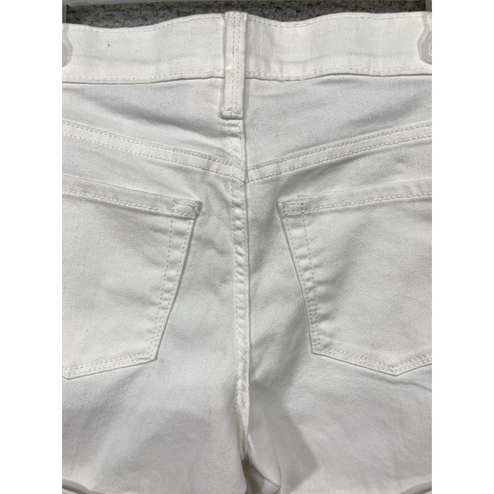 Vintage Isabel Maternity Midi Short White Cuffed 2 Back Pockets Belt Loops NWT Size 4 Denim Cotton Polyester Spandex Women Casual Front Flat Size 27" / US 4 / IT 40 - 6 Thumbnail