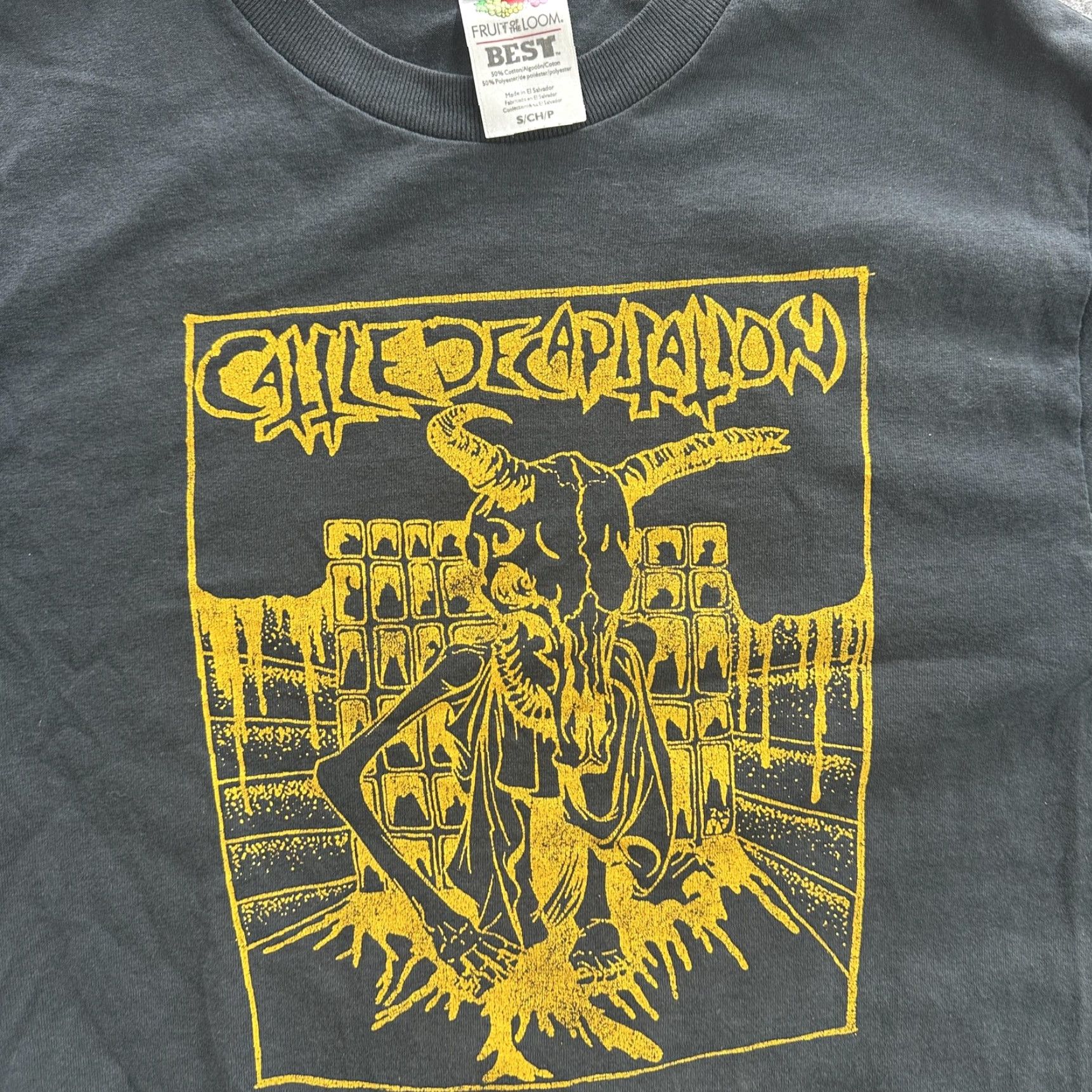 Fruit Of The Loom VINTAGE Cattle Decapitation Shirt Mens S Black Graphic Tee 2000s Size US S / EU 44-46 / 1 - 3 Thumbnail