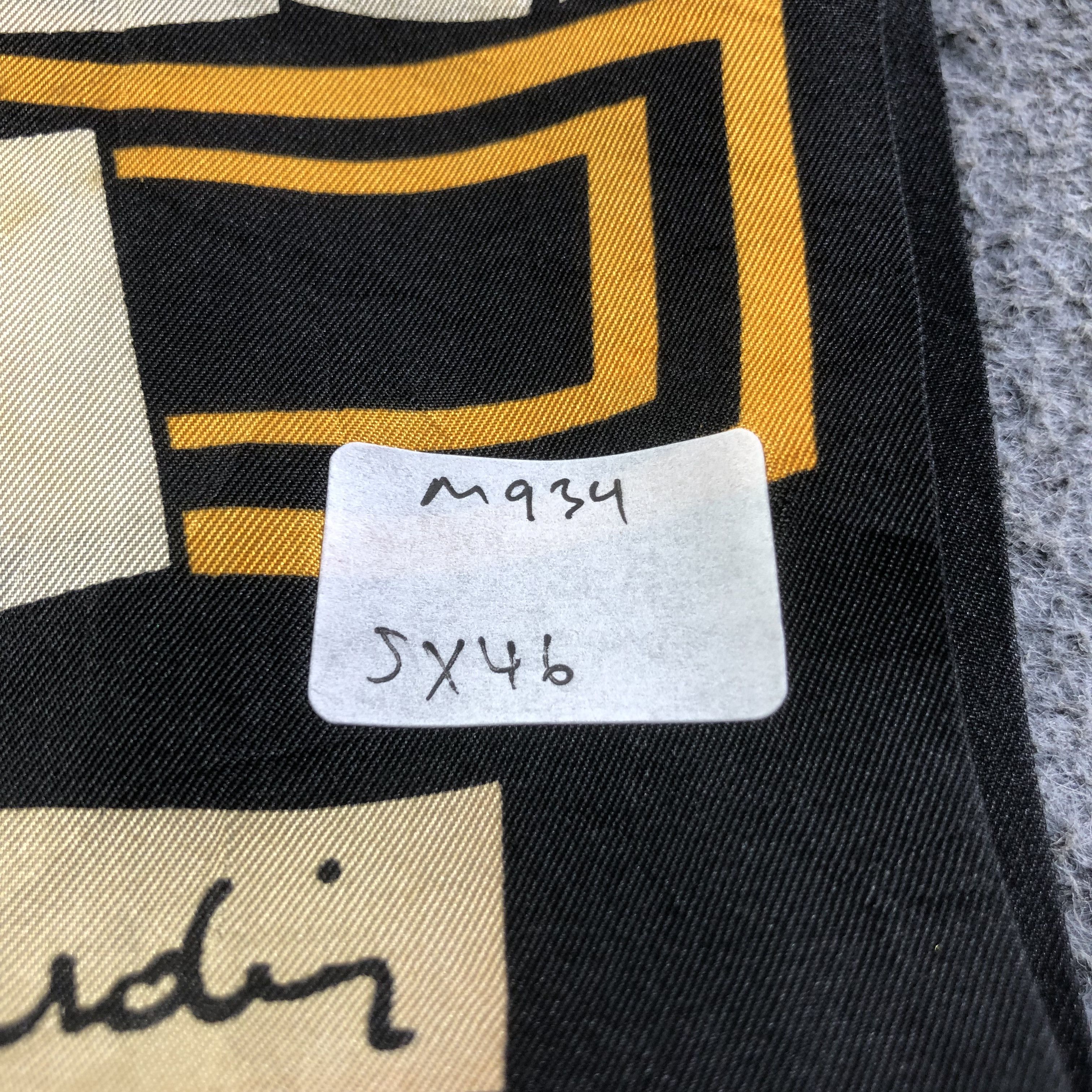 Pierre Cardin Vintage Pierre Cardin Abstract Silk Stole Silk Scarf M934 Size ONE SIZE - 16 Thumbnail