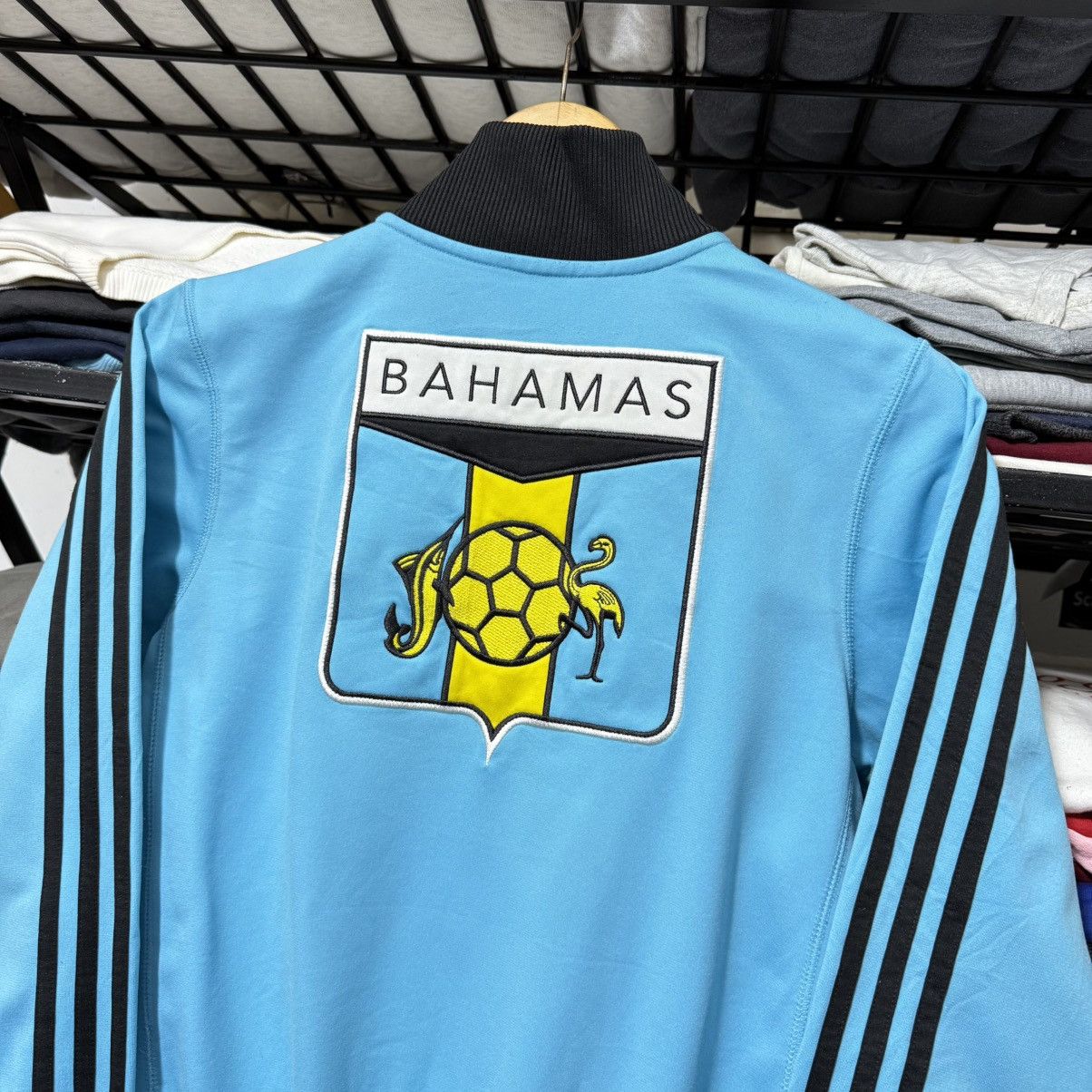 Adidas Vintage y2k adidas bahamas series track top Size S / US 4 / IT 40 - 2 Thumbnail