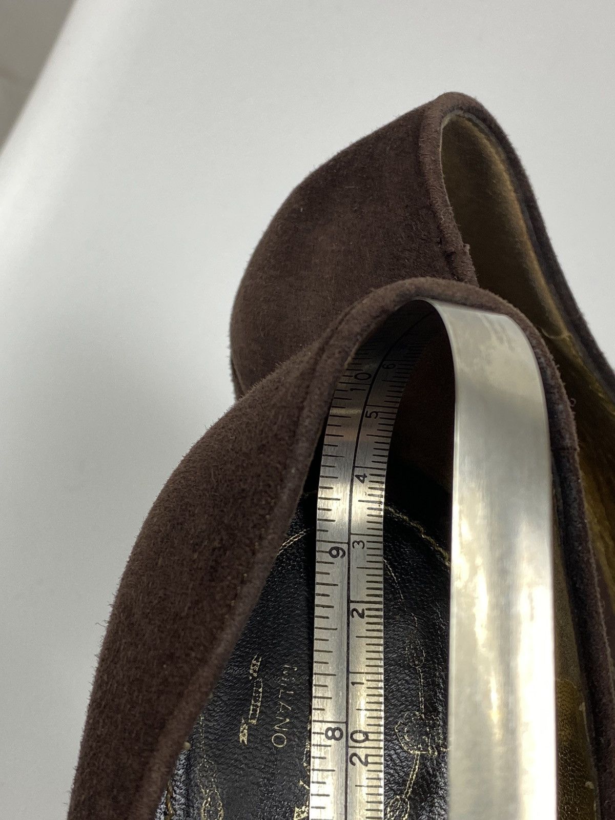 Prada Prada Suede Heels size 36 Size US 6 / IT 36 - 9 Thumbnail