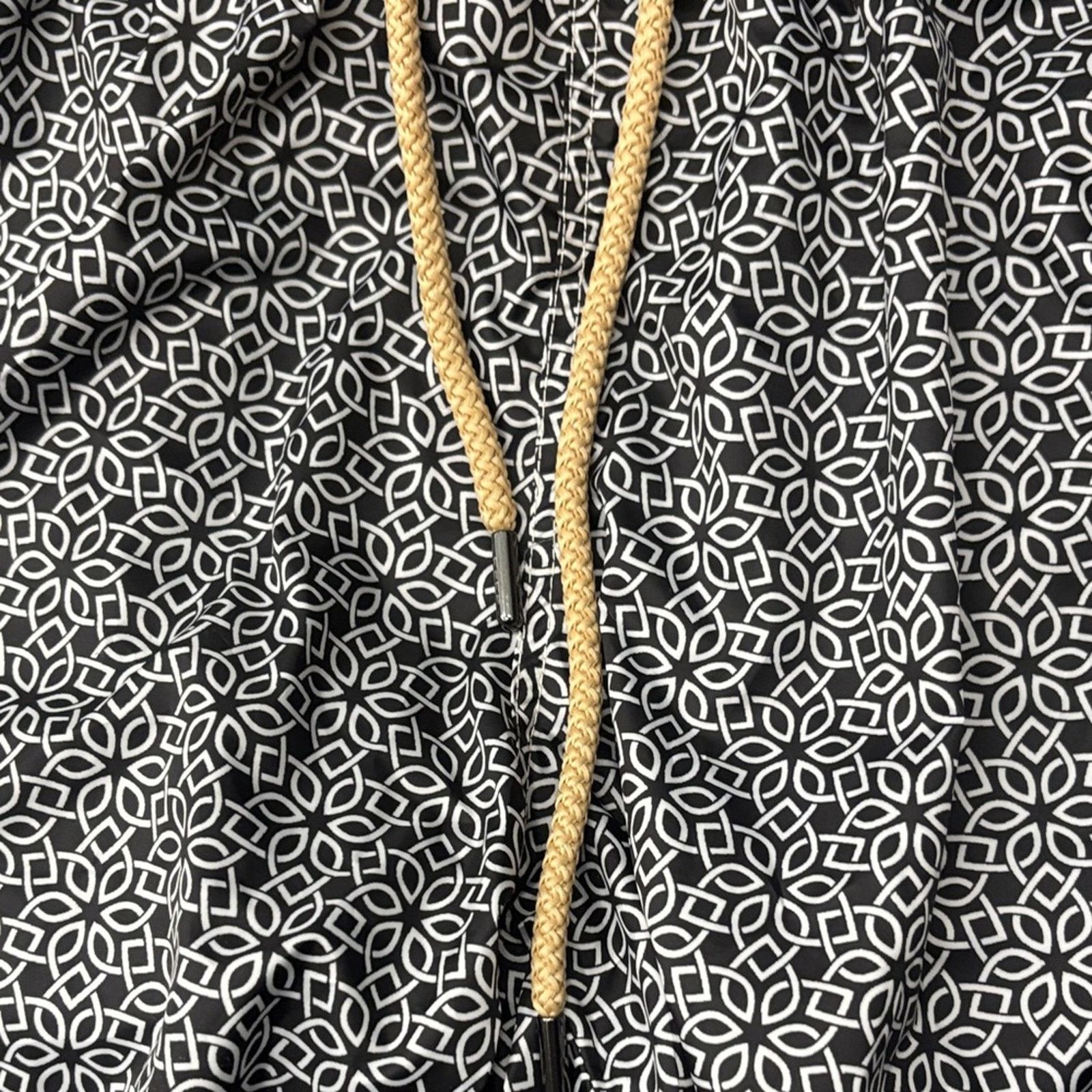 Other NWT FEFE Black and White Patterned Swim Trunks Size XL Size US 40 / EU 56 - 7 Thumbnail