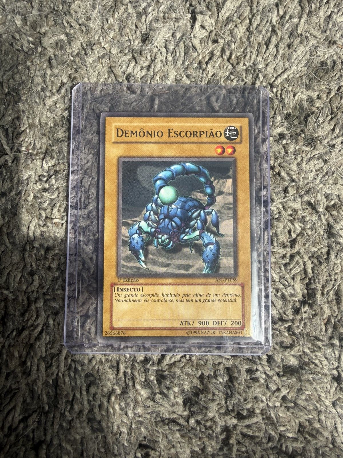Vintage 1996 Konami Yu-Gi-Oh! Demônio Escorpião Card Size ONE SIZE - 1 Thumbnail