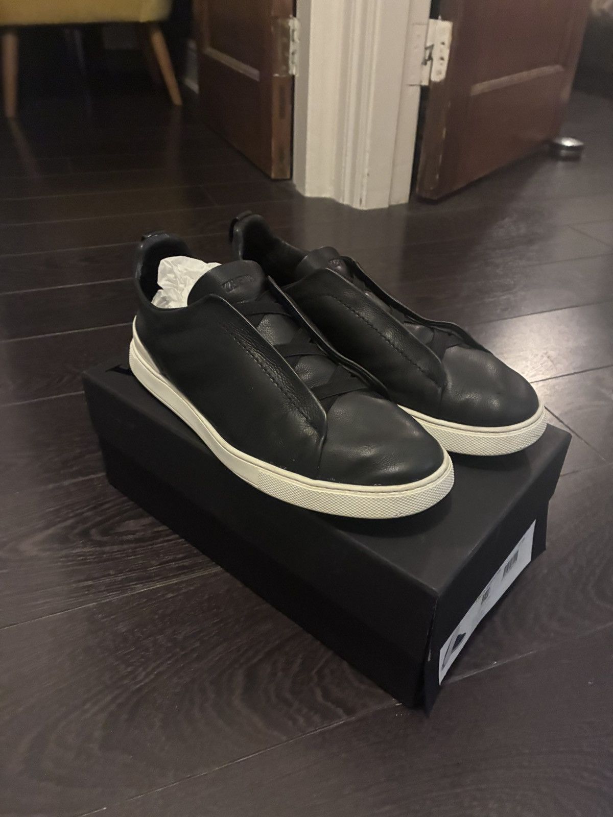 Ermenegildo Zegna Zegna black second skin triple stitch uk 10 eu 44 Size US 11 / EU 44 - 1 Thumbnail