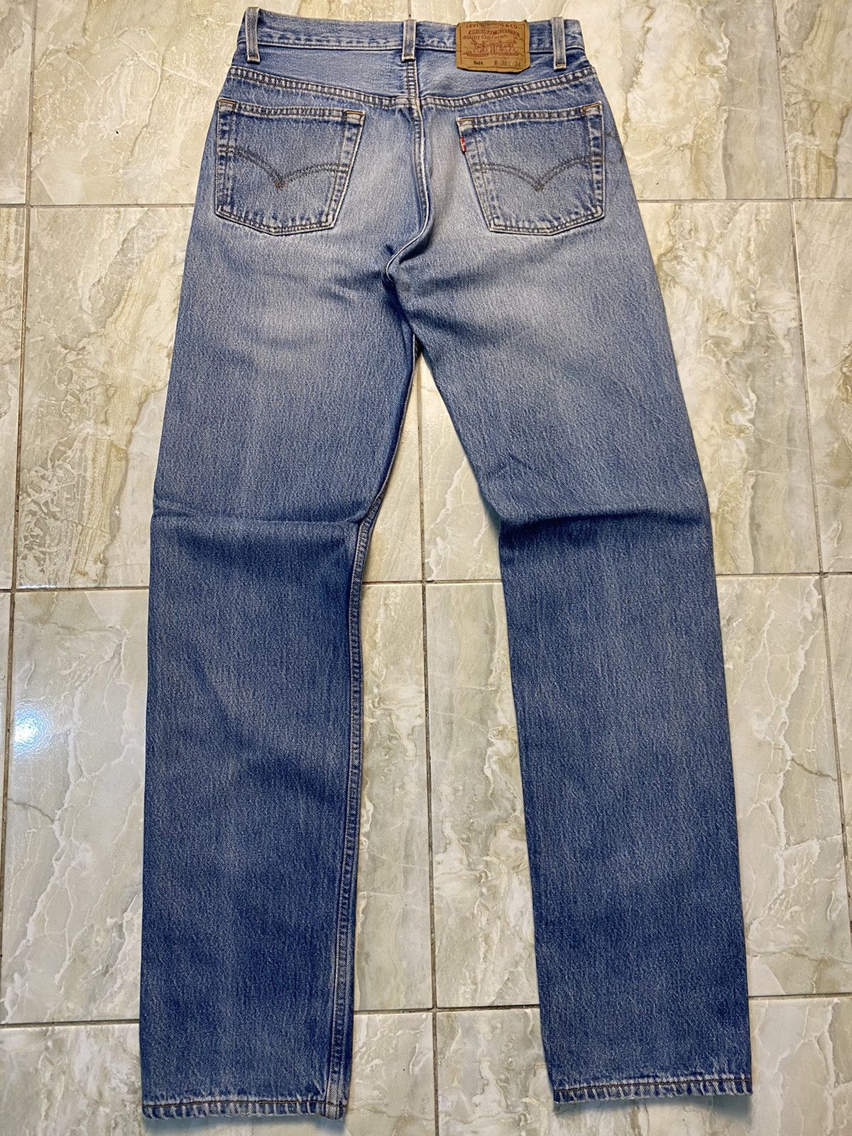 Levi's × Vintage Levis 501 Button Fly Size US 29 - 3 Thumbnail