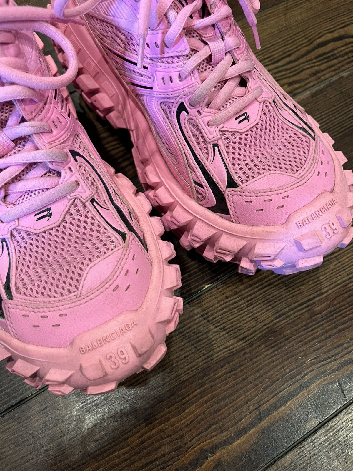 Balenciaga Balenciaga Defender Sneakers Size US 7 / EU 40 - 4 Thumbnail