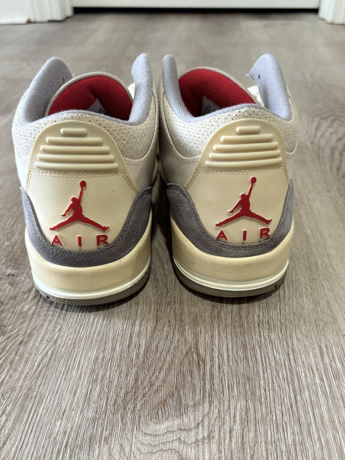 Jordan Brand Muslin 3s Size US 10.5 / EU 43-44 - 4 Thumbnail