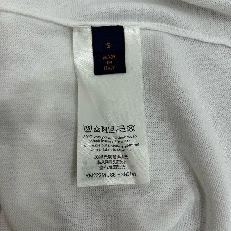 Louis Vuitton Louis Vuitton Facebook Graffiti Knit Short Sleeve Size US S / EU 44-46 / 1 - 6 Thumbnail