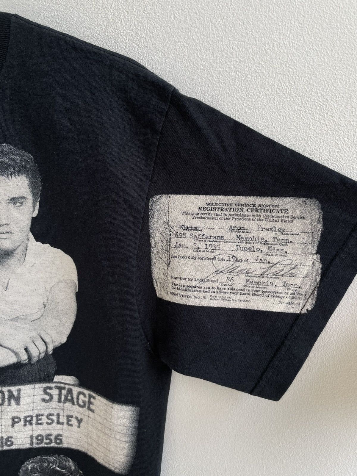 Vintage Elvis Presley Vintage T Shirt Tee Live On Stage 2000s Size US M / EU 48-50 / 2 - 4 Thumbnail