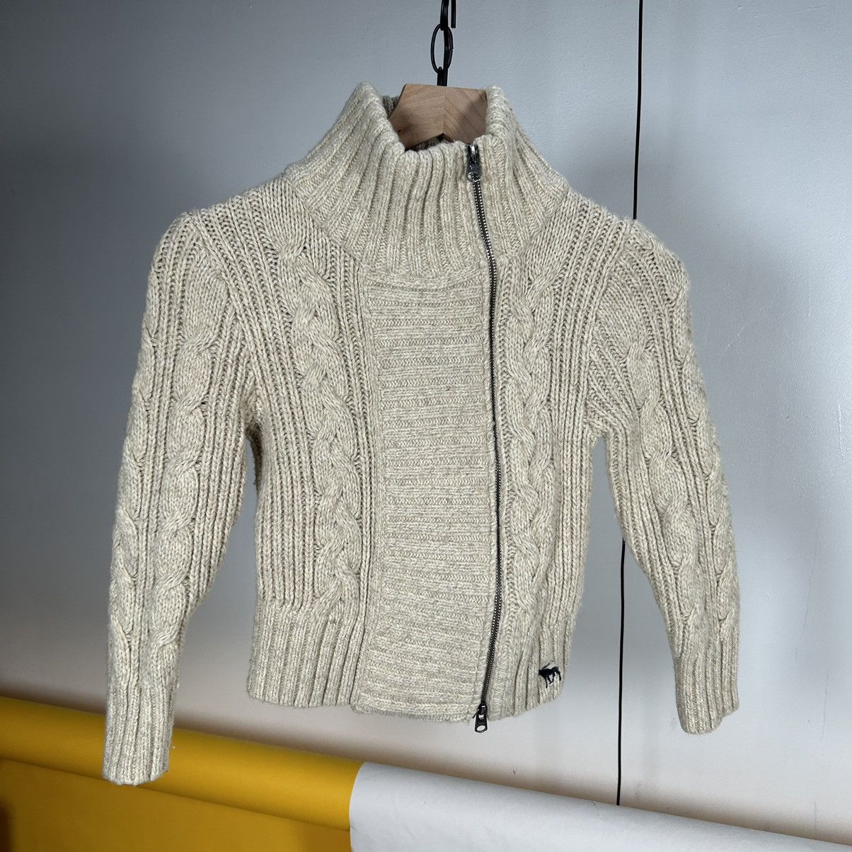 Abercrombie & Fitch Abercrombie zip up collared knit sweater Grailed