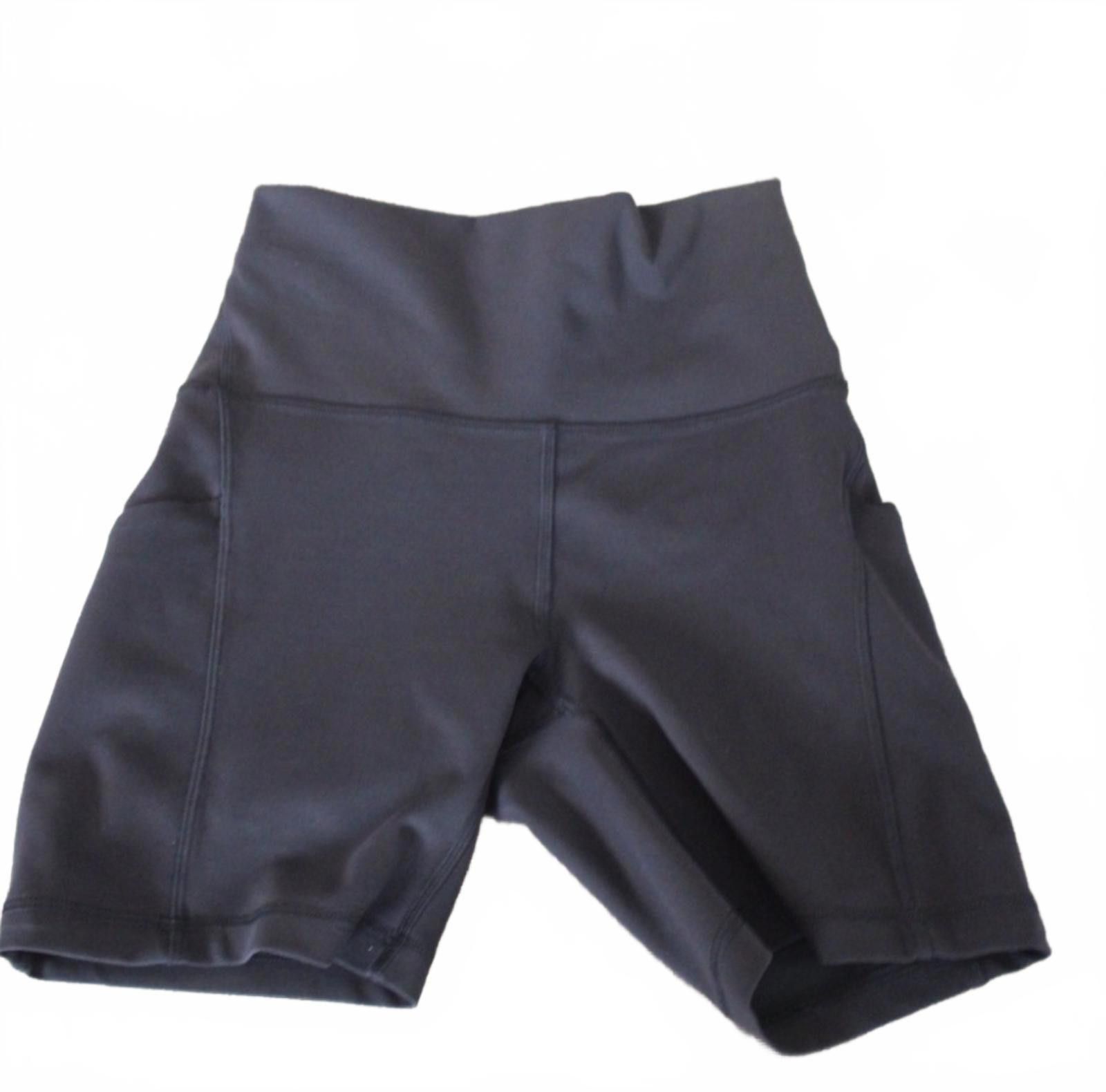 Lululemon Lululemon Black High-Rise Wunder Under Bike Shorts Pockets 4 Size 27" / US 4 / IT 40 - 1 Thumbnail