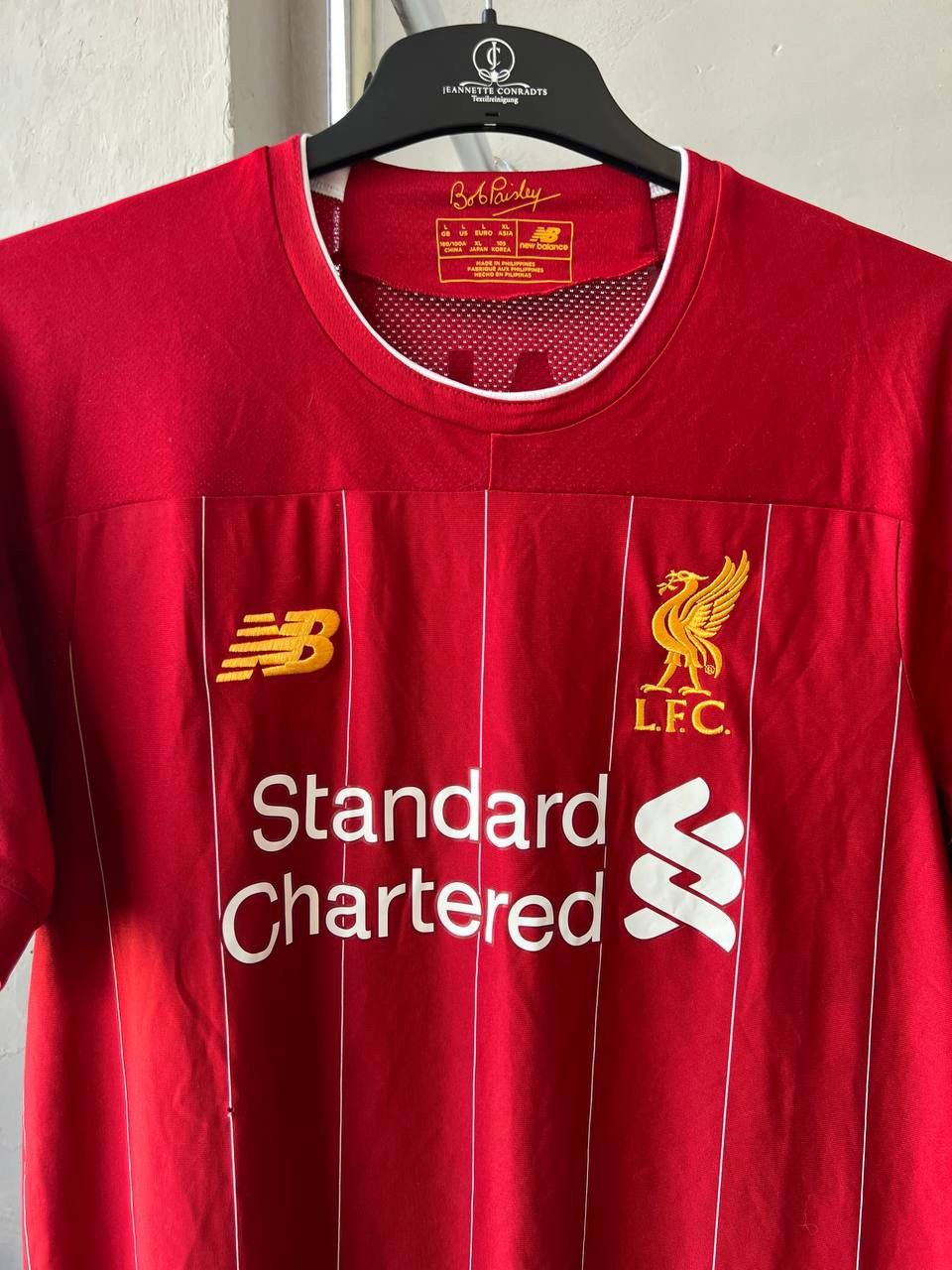 New Balance 2019/20 LIVERPOOL FC #11 M.SALAH HOME SOCCER JERSEY SHIRT L Size US L / EU 52-54 / 3 - 5 Thumbnail