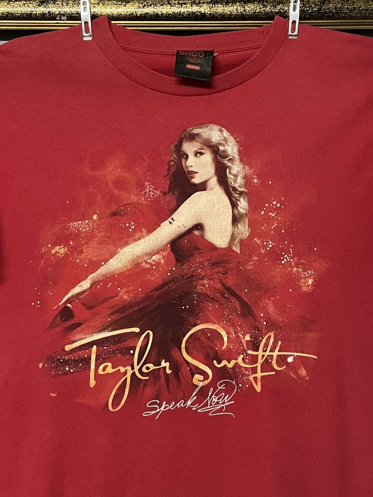 Vintage Vintage Orignal Taylor Swift Speak Now Tour Distressed Tee Size US M / EU 48-50 / 2 - 3 Thumbnail