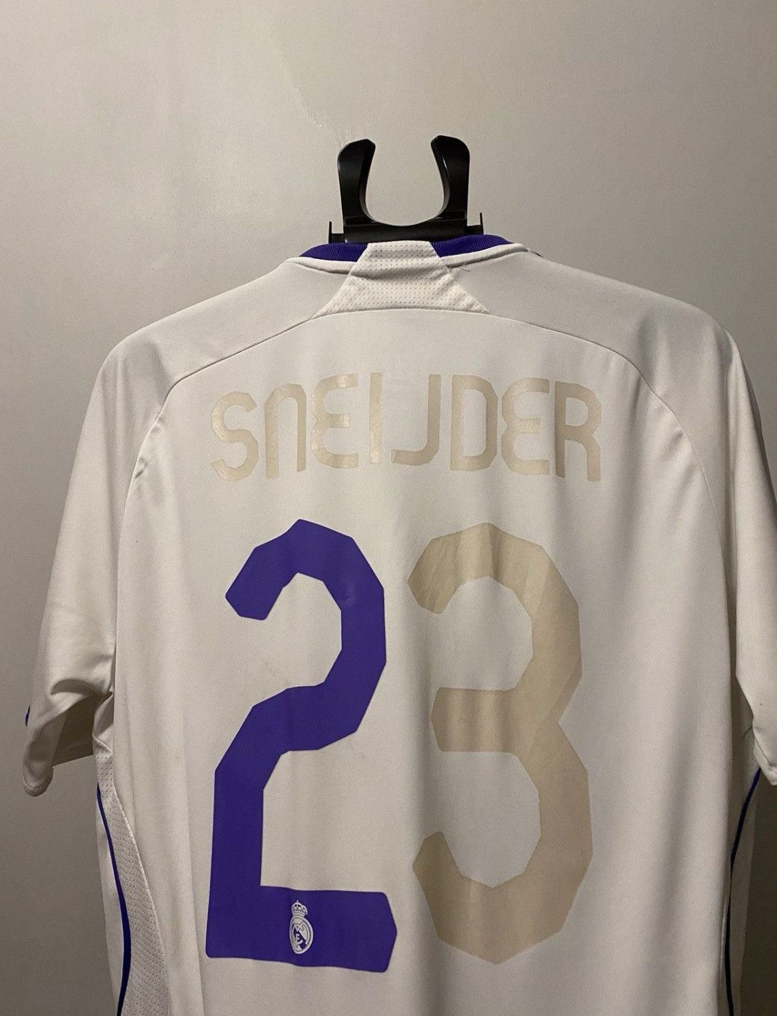 Adidas Adidas Real Madrid Player Issue Sneijder Soccer Jersey Size US M / EU 48-50 / 2 - 7 Thumbnail