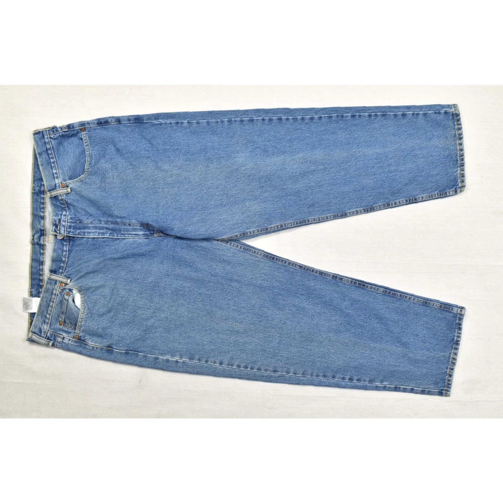 Levi's Levi's 550 Relaxed Fit Jeans Men's Medium Wash Denim W44 L30 100% Cotton Regular Straight 5-Pocket Blue Denim Jeans Mens Size US 44 / EU 60 - 7 Thumbnail