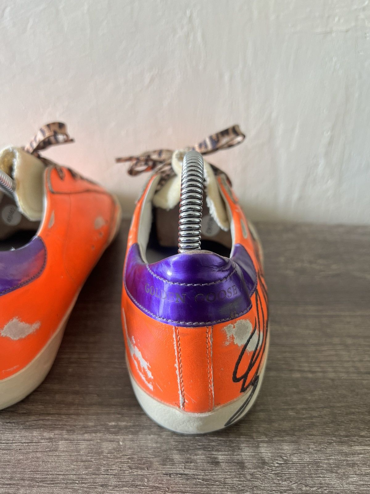 Golden Goose RARE NEON ORANGE GOLDEN GOOSE SUPER STAR SNEAKERS Size US 6.5 / EU 39-40 - 8 Thumbnail