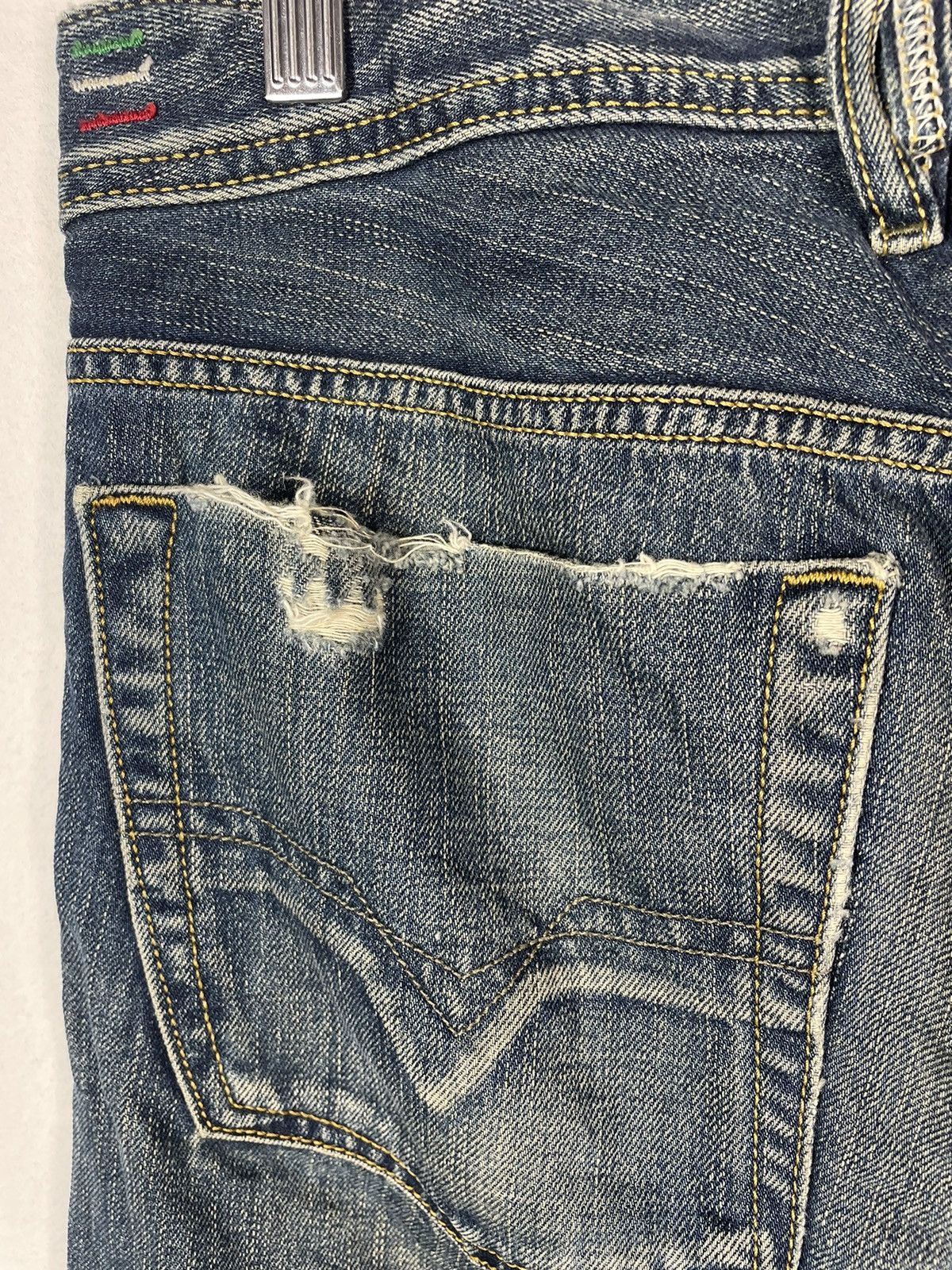 Diesel Vintage Diesel Zatiny Flairs Cut Distressed Jeans Size US 32 / EU 48 - 9 Thumbnail