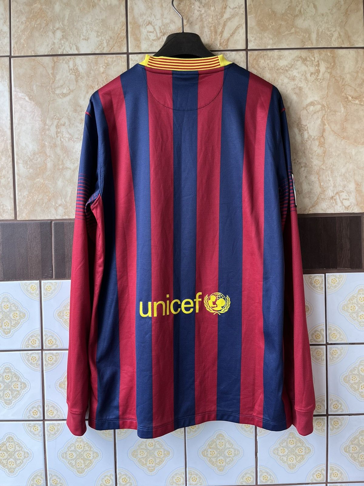 Nike Nike Barcelona 2013/2014 long sleeve soccer jersey Size US M / EU 48-50 / 2 - 2 Thumbnail