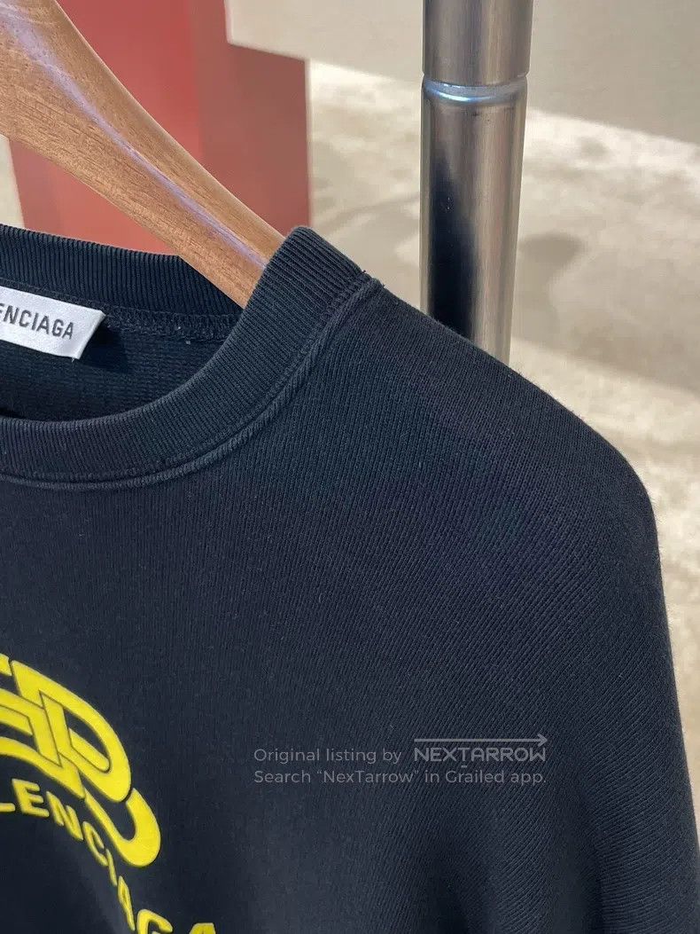 Balenciaga Balenciaga Letter Logo Loose Fit Crew Neck Long Sleeve Swe Size US XS / EU 42 / 0 - 4 Thumbnail