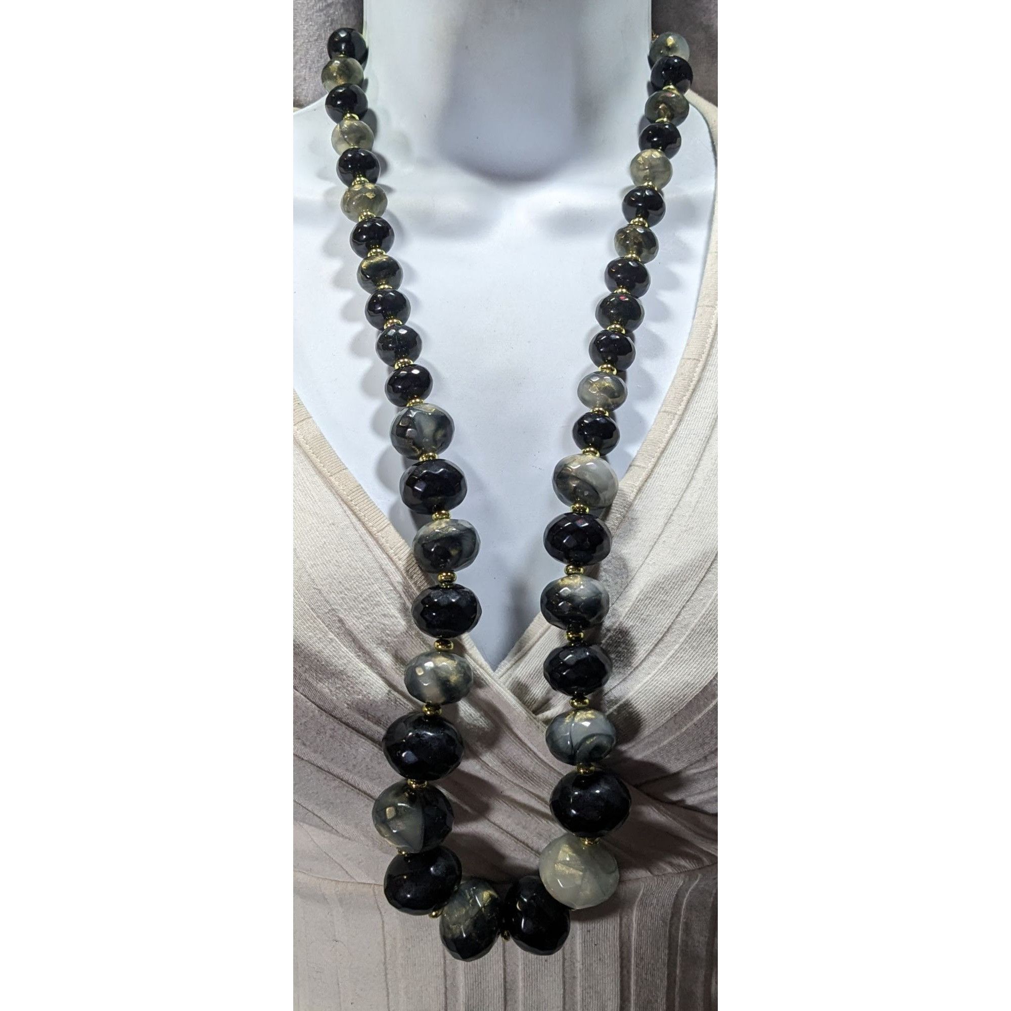 Other Whimsical Black And Grey Acrylic Beaded Necklace With Gold T Size ONE SIZE - 4 Thumbnail
