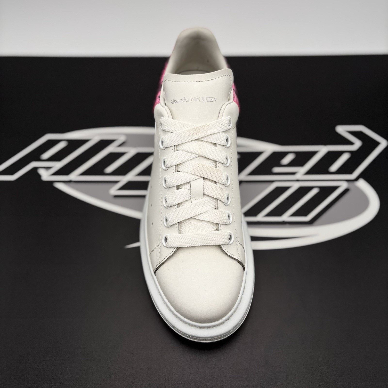 Alexander McQueen Alexander McQueen ' White, Pink Snake Print ' | GREAT COND! Size US 8 / EU 41 - 5 Thumbnail