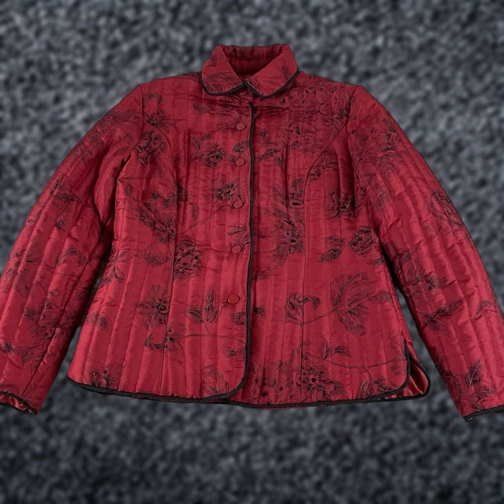 Vintage VINTAGE Carole Little Puffer Jacket Women Jacket S Red Black Floral Boho Asian Chinoiserie R2 Size S / US 4 / IT 40 - 1 Thumbnail
