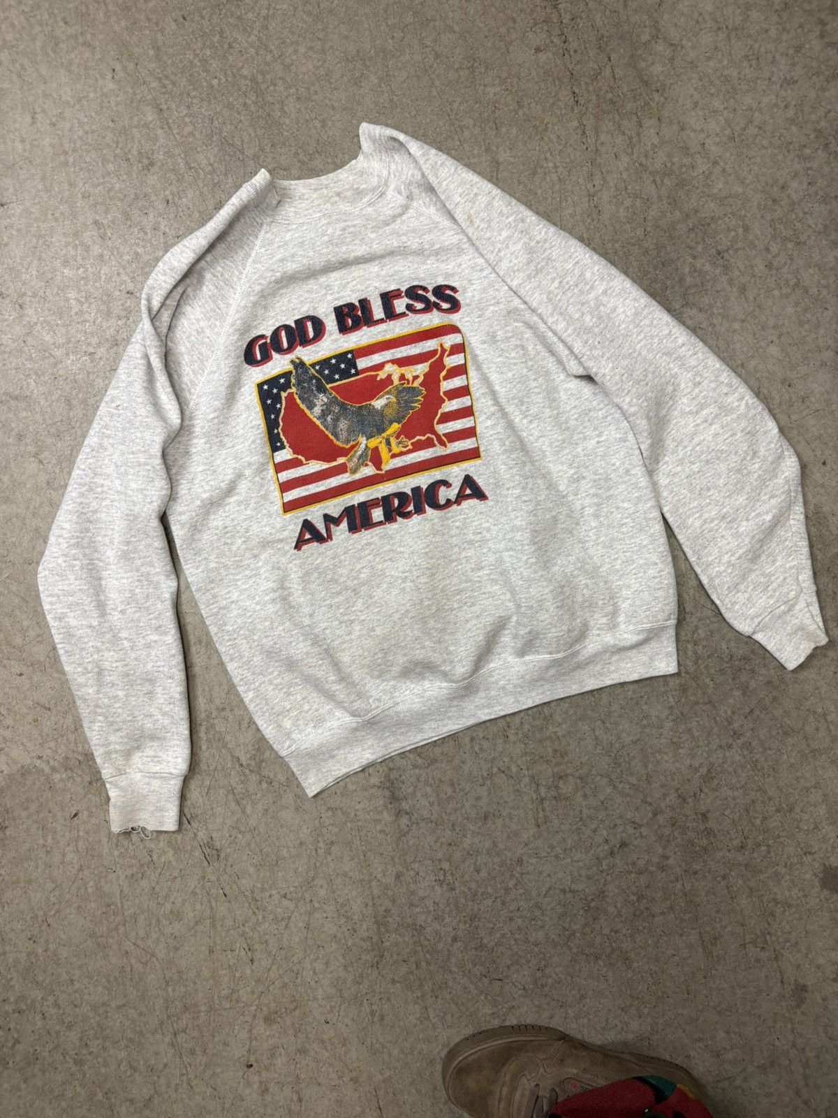Tultex Vintage 90’s USA Crewneck Sweatshirt Size US L / EU 52-54 / 3 - 1 Thumbnail