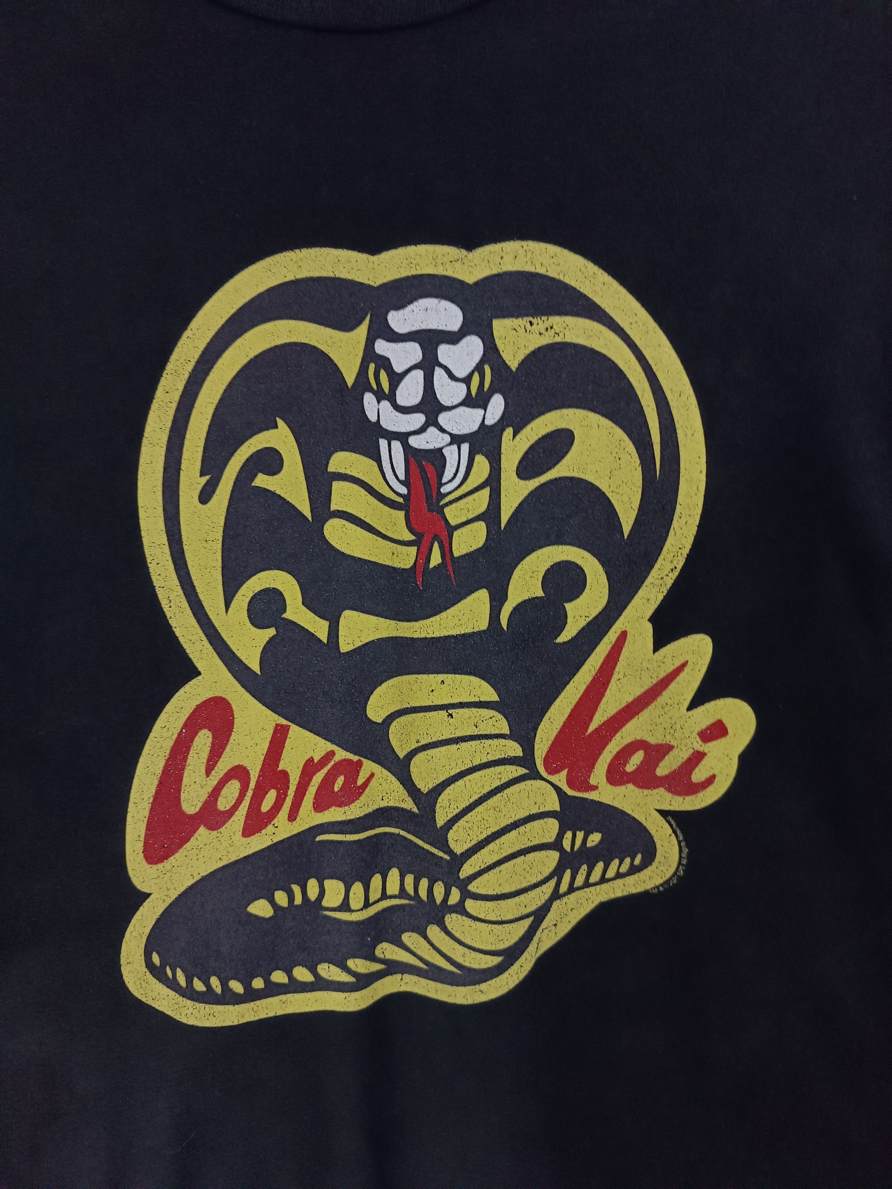 Vintage VINTAGE COBRA KAI THE KARATE KID SERIES MOVIE TEE NETFLIX Size US L / EU 52-54 / 3 - 10 Thumbnail