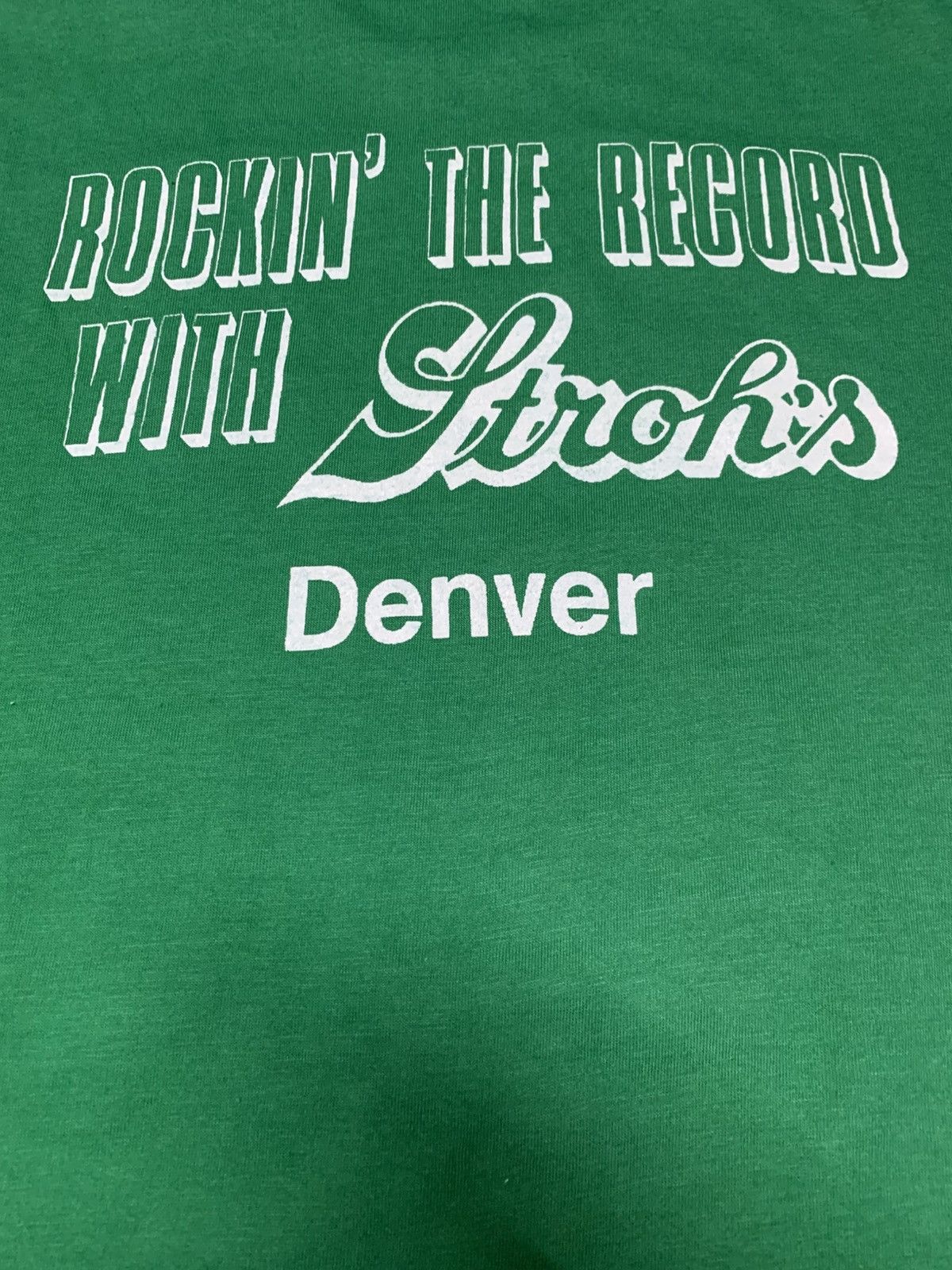 Vintage Vintage 80’s T-Shirt – “Houlihan’s World’s Largest St. Pat’s Size US L / EU 52-54 / 3 - 4 Thumbnail