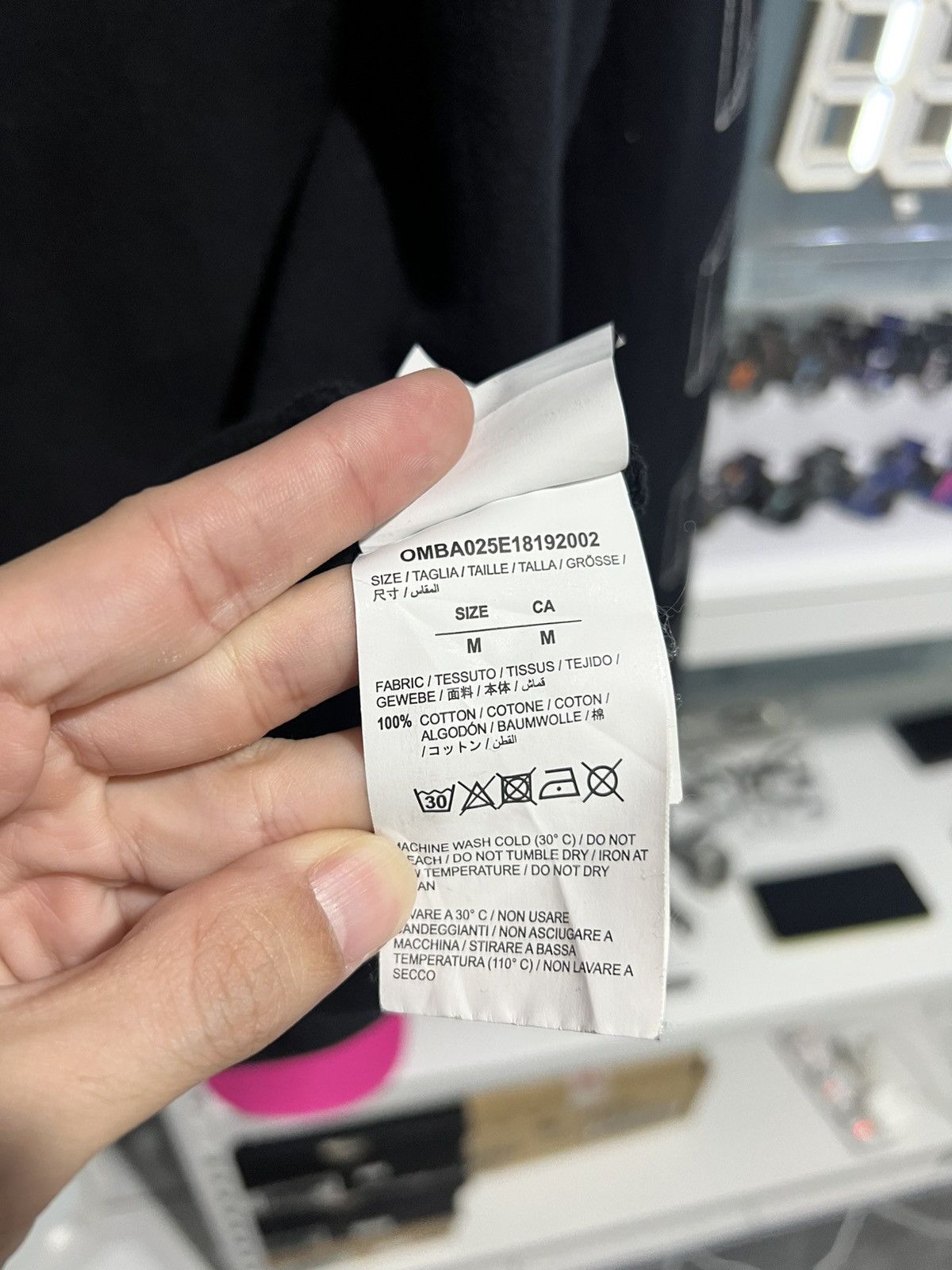 Off-White OFF-WHITE ARROW GRAPHIC WASHED BLACK SWEATSHIRT 2018 Size US M / EU 48-50 / 2 - 7 Thumbnail