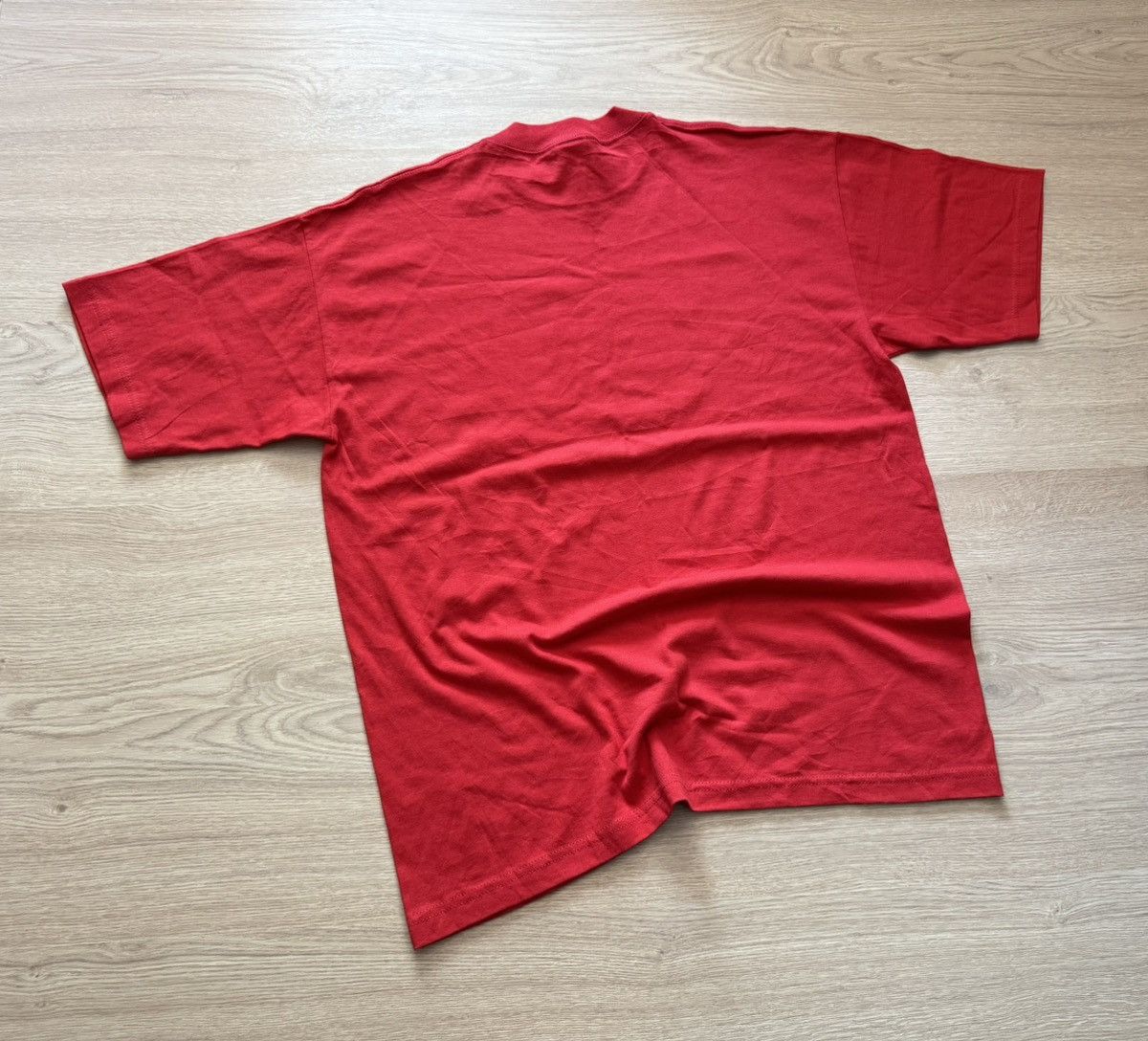 Vintage Vintage 00’s Big Wave Beach Intern. Surfing Tour T-Shirt Size US XL / EU 56 / 4 - 3 Thumbnail