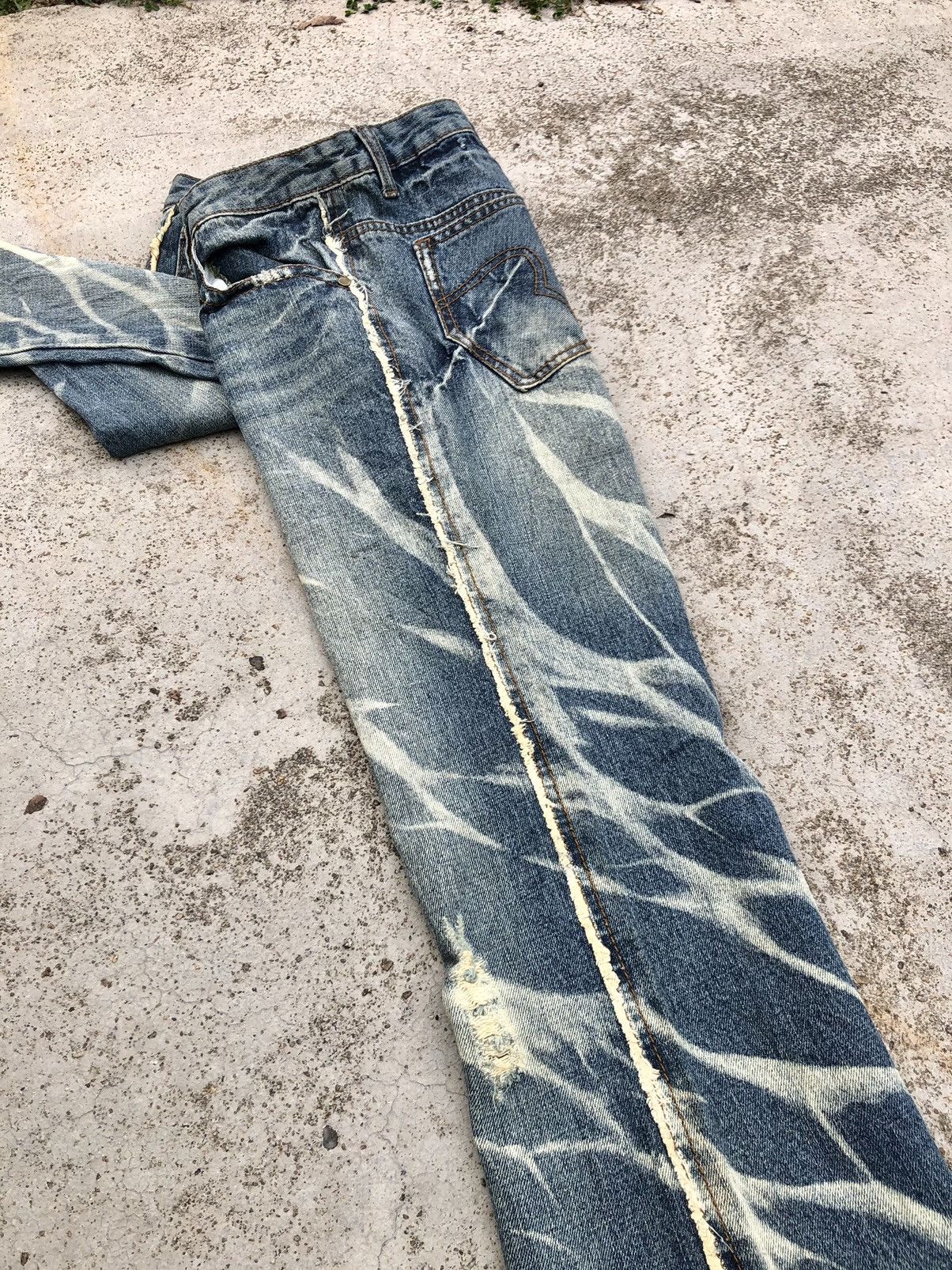 Japanese Brand FLARED WASHED BLUE DENIM BY PHILODO X Size 30" / US 8 / IT 44 - 6 Thumbnail